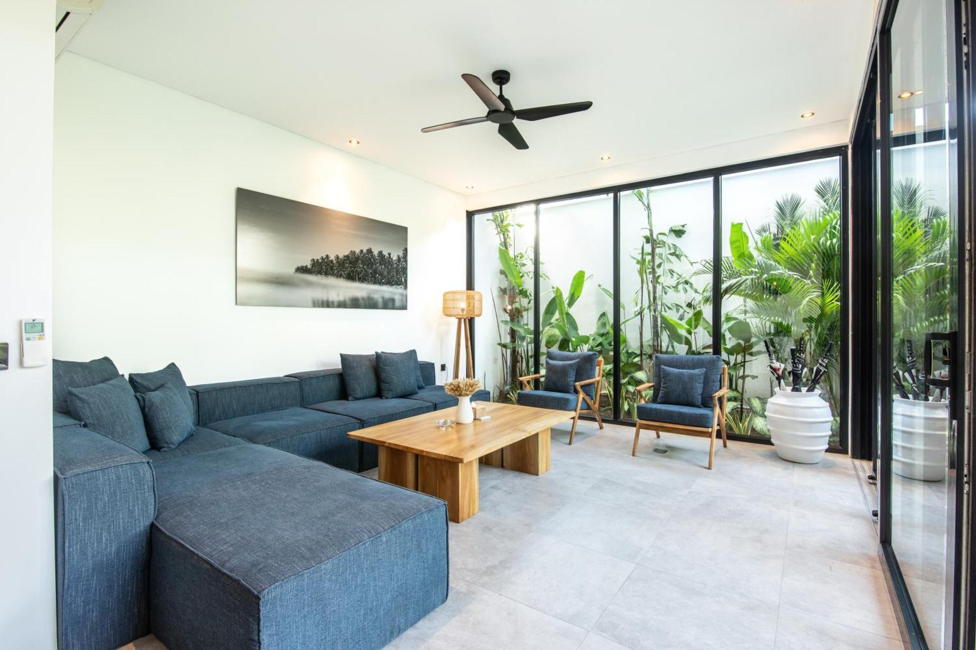 Coastal Gem 5br New Villa, 200m To * Canggu