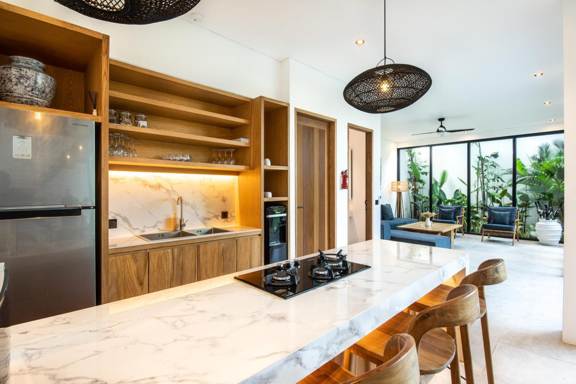 Coastal Gem 5br New Villa, 200m To Canggu